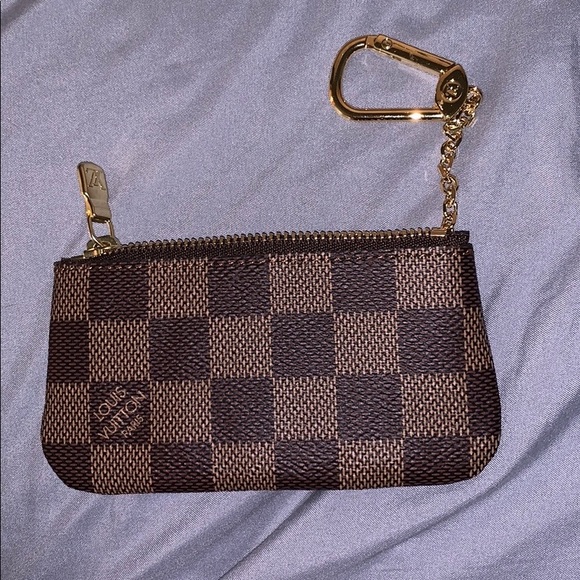 LV Damier Key Pouch - Picture 4 of 6